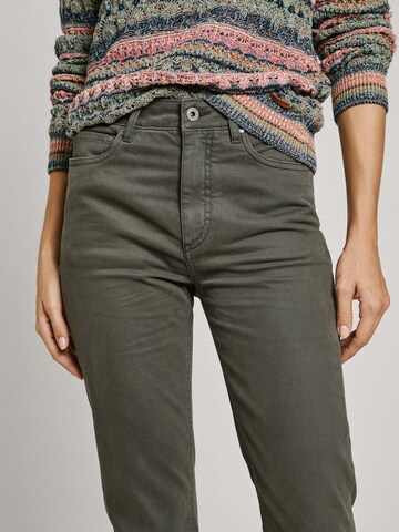 Pepe Jeans Slim fit Trousers 'Tessa' in Green