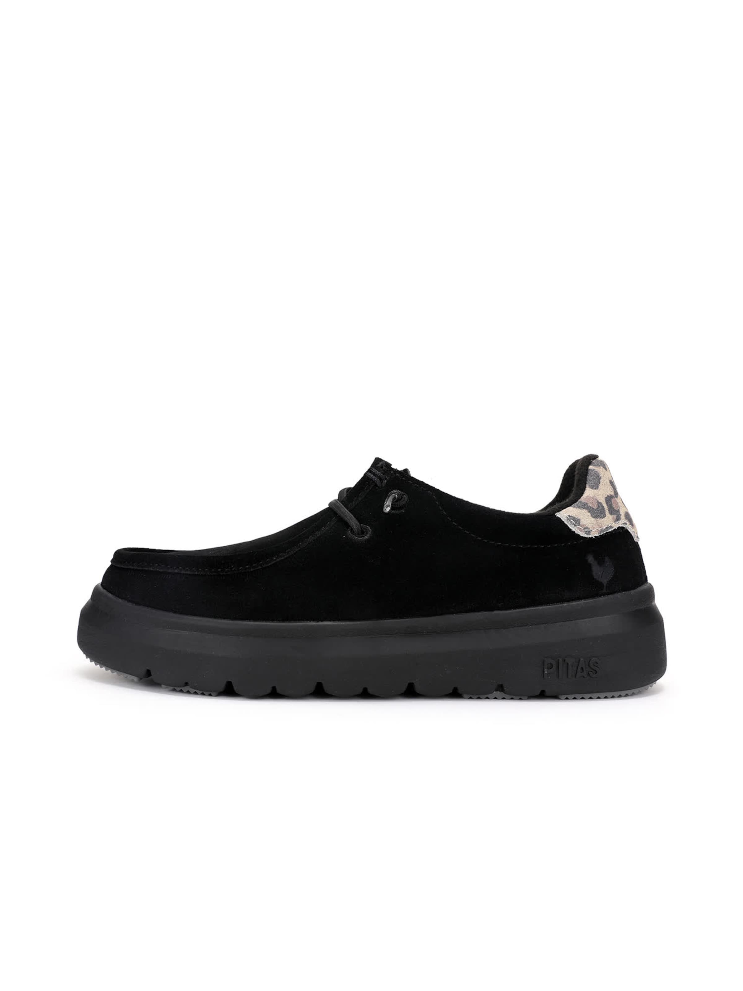 Walk In Pitas Moccasin 'Lyon' in Black: front