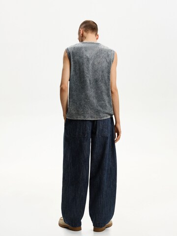 Wide Leg Jean à pince Bershka en bleu