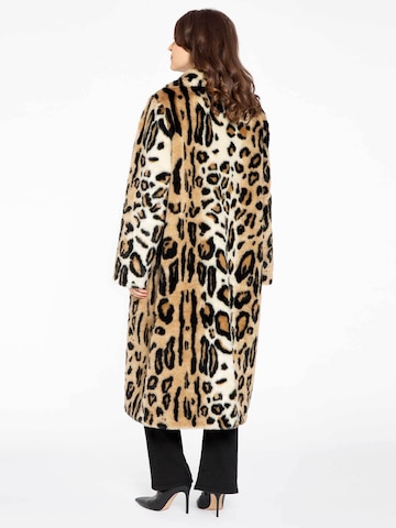 YOEK Between-seasons coat in Brown