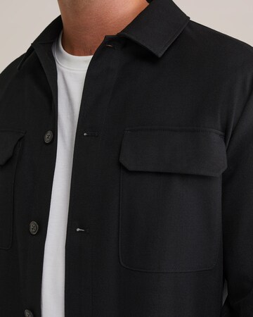WE Fashion Regular Fit Hemd in Schwarz