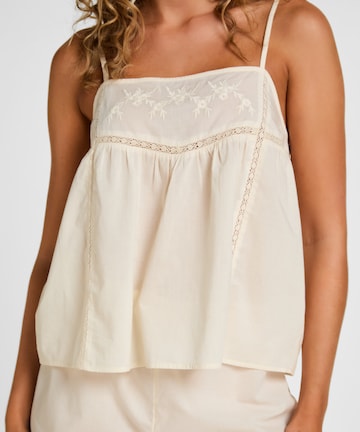 Hunkemöller Shorty in Weiß