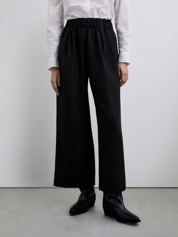 Scalpers Regular Byxa i svart