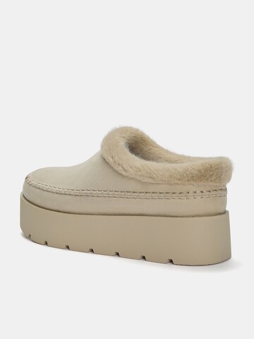 Sabots Pull&Bear en beige