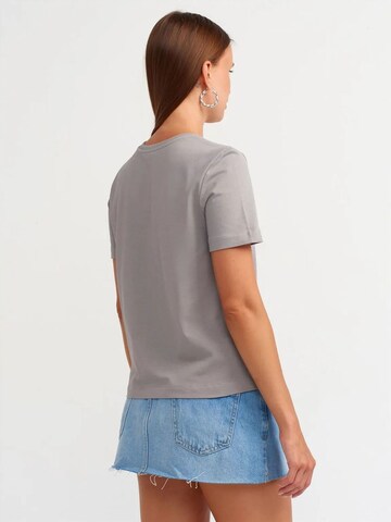 T-shirt Dilvin en gris