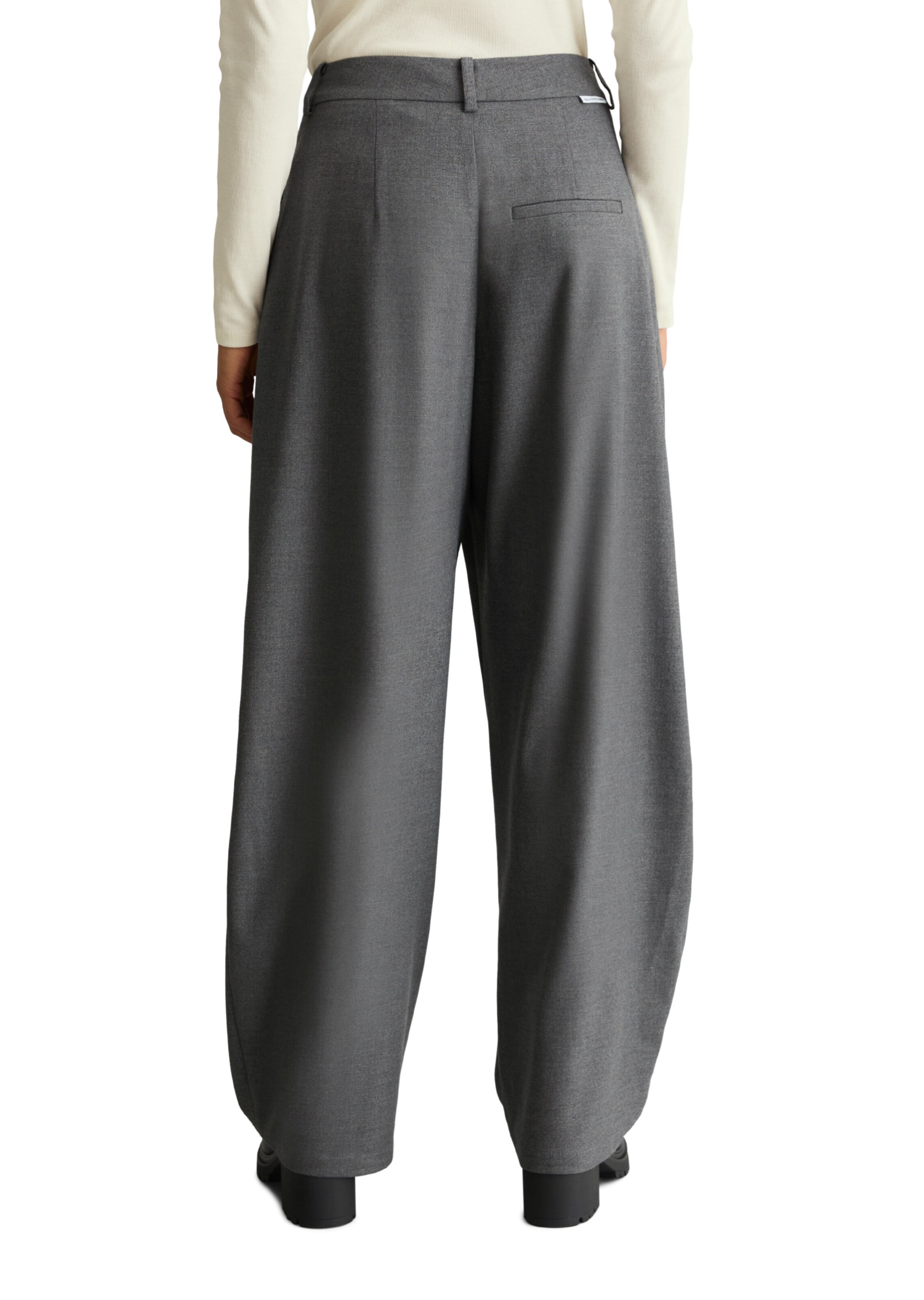 Marc O'Polo DENIM Loose fit Pants in Grey: back
