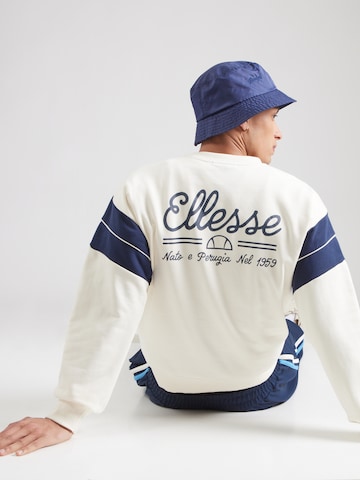 Bluză de molton 'Calgary' de la ELLESSE pe alb: față