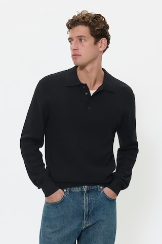 Matinique Trui 'Kerone' in Zwart: voorkant