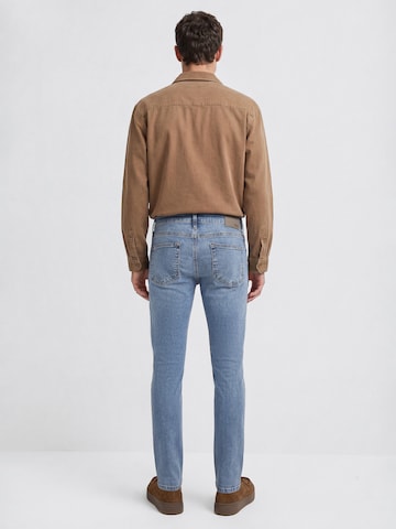 Mavi Slim fit Jeans 'James' in Blue