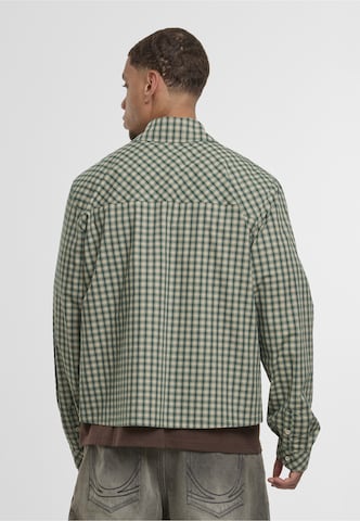 Fit confort Chemise Karl Kani en vert