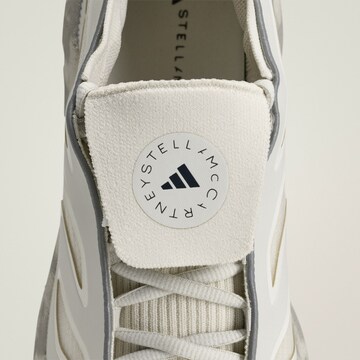 ADIDAS BY STELLA MCCARTNEY Běžecká obuv 'Adistar' – šedá