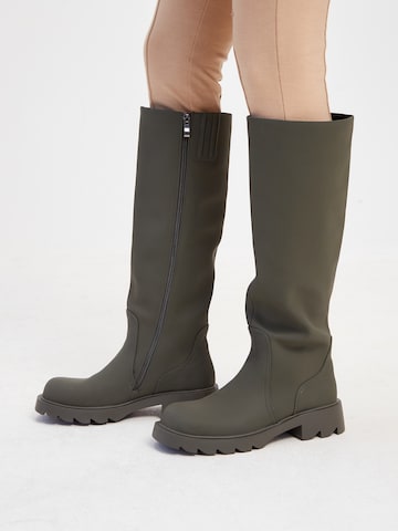 Bottes CESARE GASPARI en vert : devant