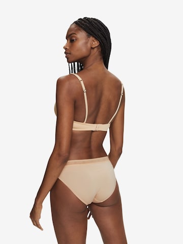 ESPRIT Slip in Beige