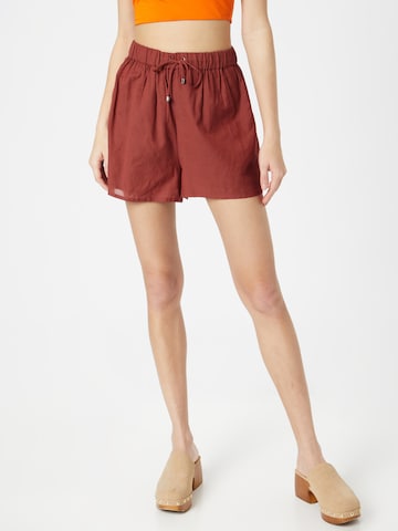 ABOUT YOU Regular Shorts 'Orelia' in Rot: predná strana