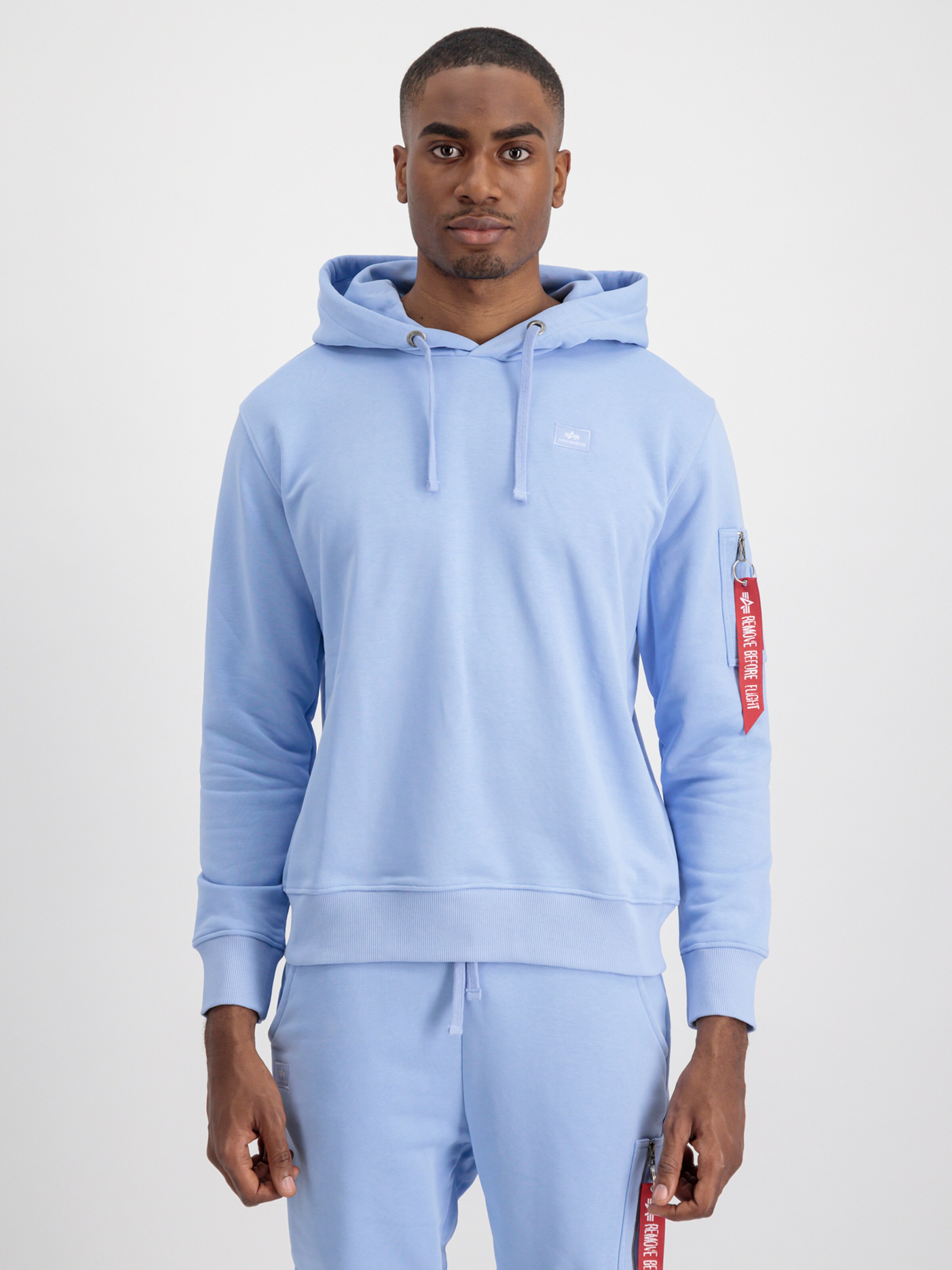 ALPHA INDUSTRIES Sweatshirt X Fit in Light Blue ABOUT YOU