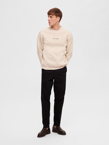 SELECTED HOMME Sweatshirt 'Hankie' in Beige