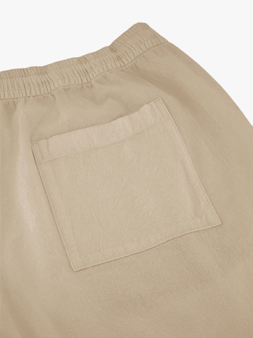 BALMOHK Loosefit Housut värissä beige