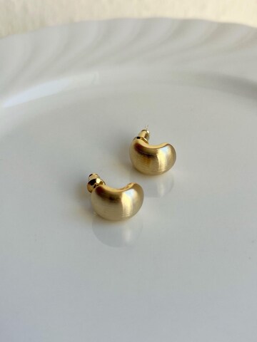 Kamakula Earrings 'Minimal Dome' in Gold