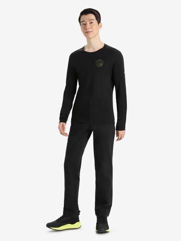 ICEBREAKER Performance shirt '200 Oasis Alps 3D' in Black