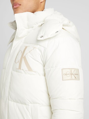 Calvin Klein Jeans Зимняя куртка 'ESSENTIALS' в Белый