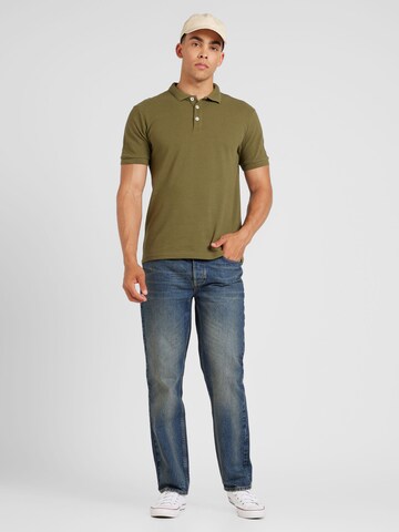 Trendyol Poloshirt in Grün