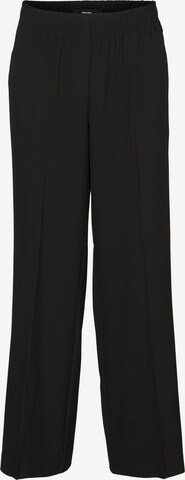 VERO MODA Wide leg Pleated Pants 'SADIASUI' in Black: front