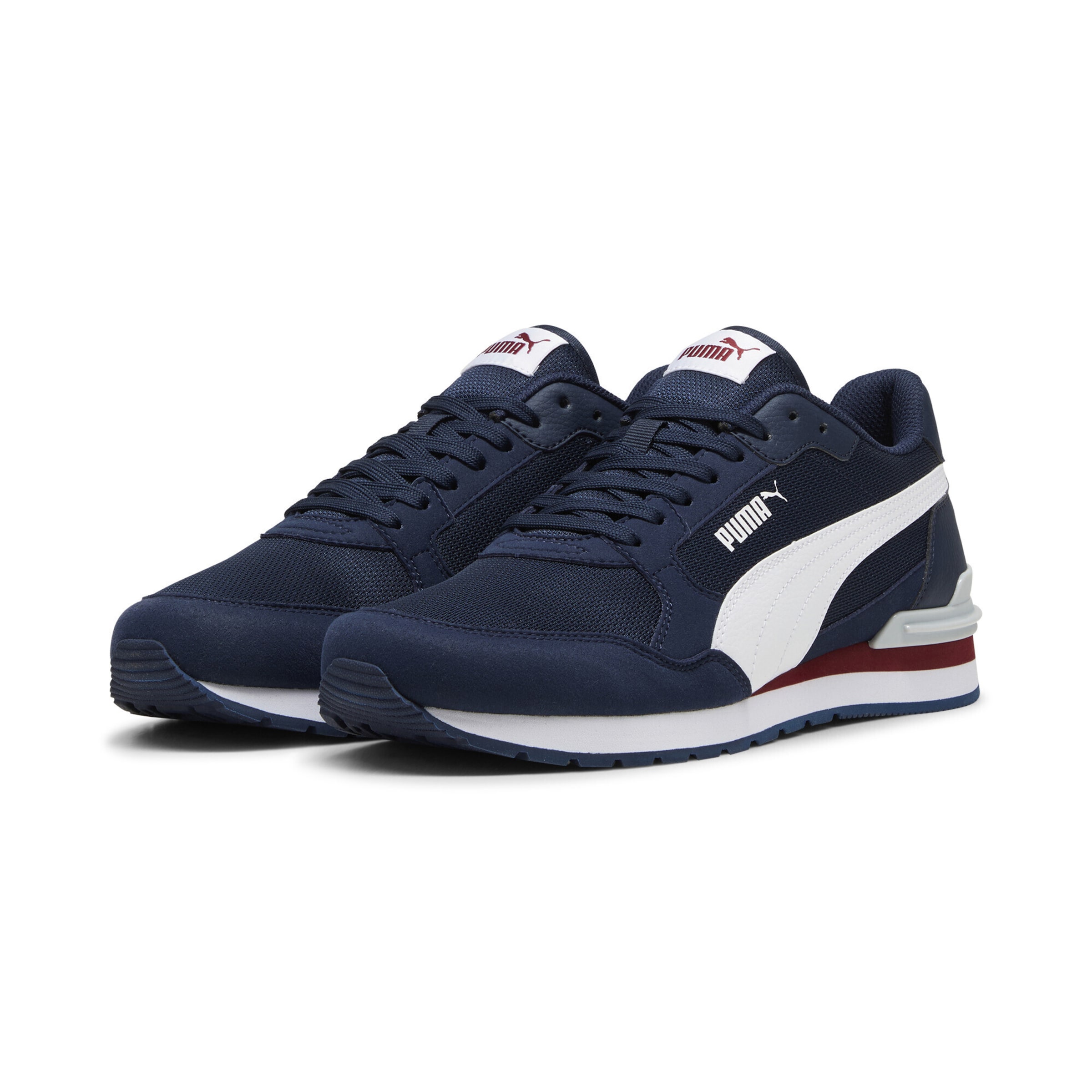 PUMA Platform trainers 'ST Runner v4' in Blue