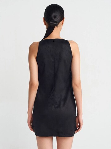 Dilvin Dress in Black