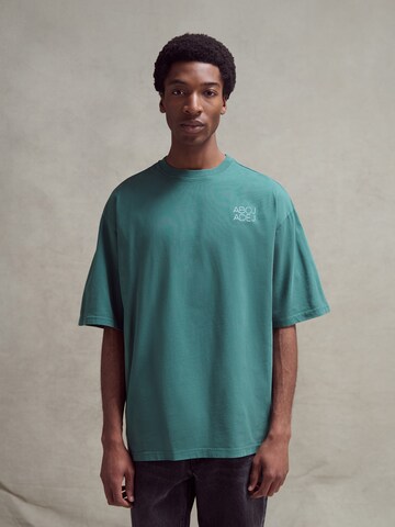 ABOJ ADEJ - Camiseta 'Nefasha' en verde: frente