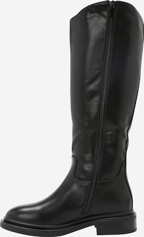 Dorothy Perkins Boot in Black