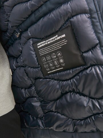 JACK & JONES Zimní parka 'Clement' – modrá