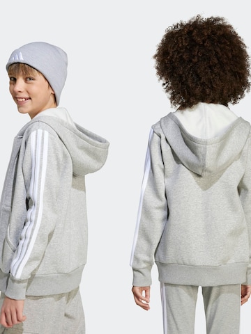 ADIDAS SPORTSWEAR Спортивная кофта 'Essentials' в Серый