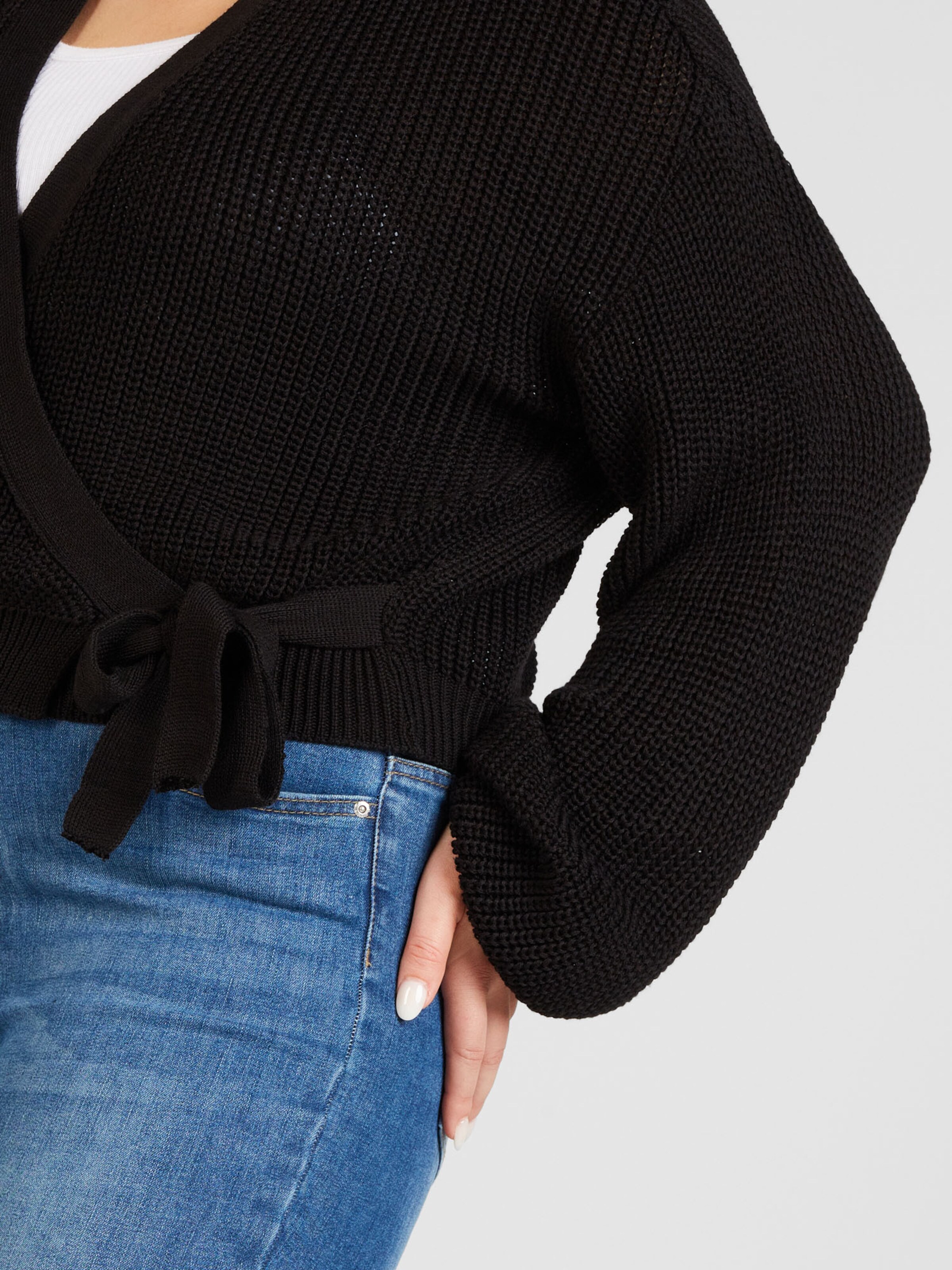 ABOUT YOU Curvy Knit Cardigan in Black | ABOUT YOU