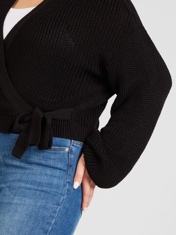 ABOUT YOU Curvy Knit Cardigan in Black