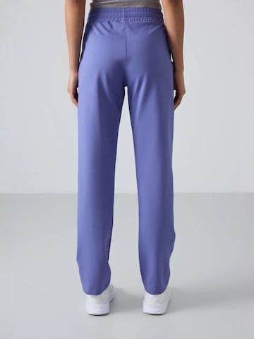 Regular Pantalon Tommy Life en violet