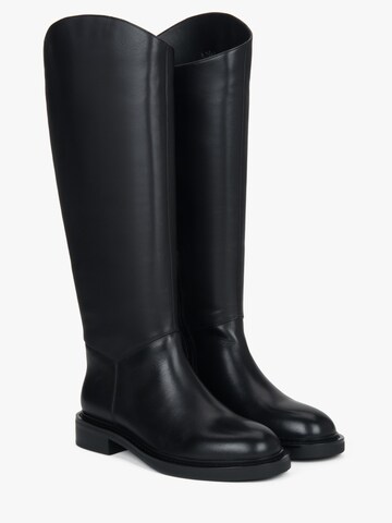 Estro Boots '705-8' in Black