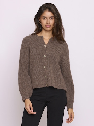 Lilavie Strickjacke ' Lorii ' in Braun: Vorderseite