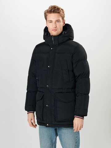 Parka de iarnă de la TOMMY HILFIGER pe negru: față