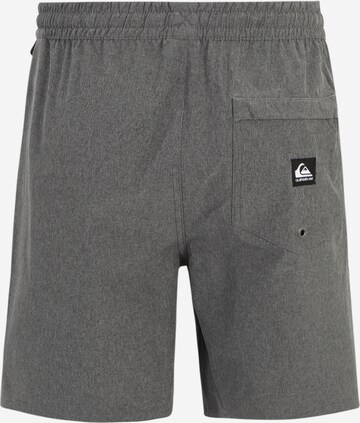 QUIKSILVER Boardshorts 'TAXER' in Grijs