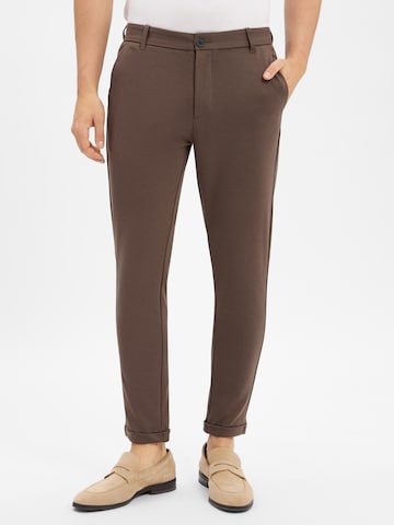 Pantalon Lindbergh en marron : devant