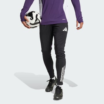ADIDAS PERFORMANCE Slimfit Sporthose 'Manchester United Tiro 25 Competition' in Schwarz: Vorderseite