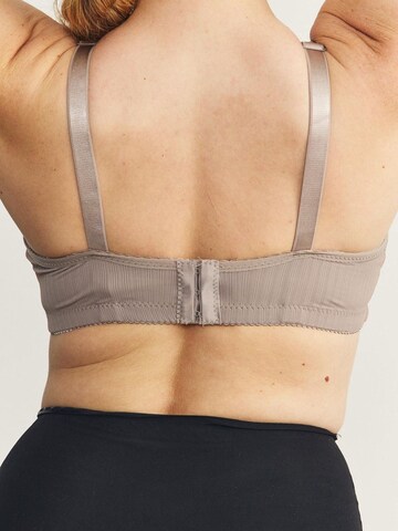 Bustier Soutien-gorge C&City en gris