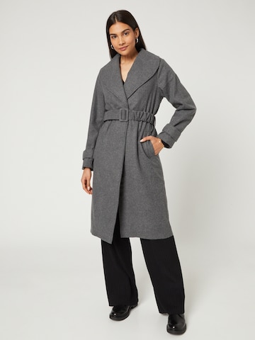 Guido Maria Kretschmer Women Between-Seasons Coat 'Milena' in Grey: front