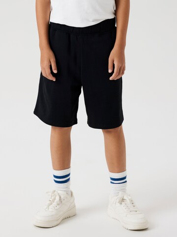 regular Pantaloni 'NKNCYBER' di NAME IT in nero: frontale
