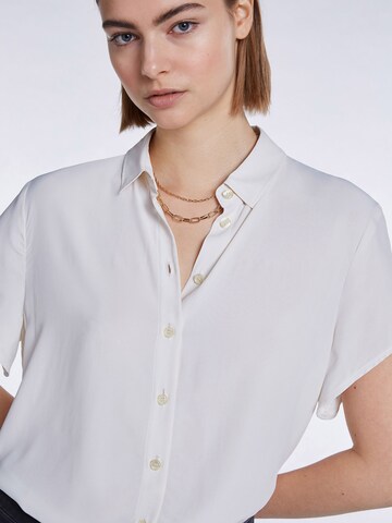 SET - Blusa en blanco