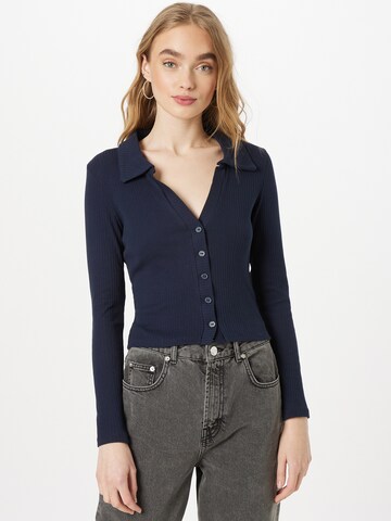 Cardigan Monki en bleu : devant