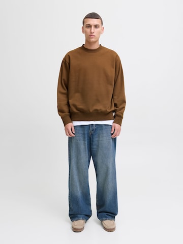 JACK & JONES - Sudadera 'JJEUrban Edge' en marrón