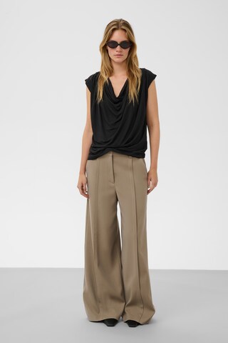 SOAKED IN LUXURY - Blusa 'Hanadi' en negro