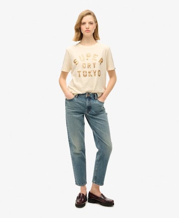 Superdry Μπλουζάκι σε μπεζ
