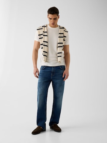 GUESS Sweater in White